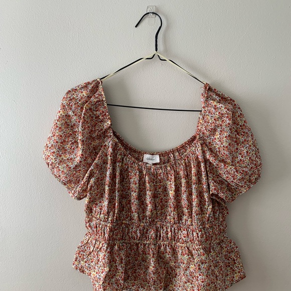 bohme Tops - Bohme floral crop top